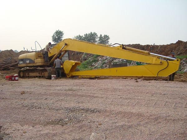 挖掘機(jī)加長(zhǎng)臂、加長(zhǎng)臂、挖掘機(jī)改裝加長(zhǎng)臂、挖掘機(jī)加長(zhǎng)臂廠家