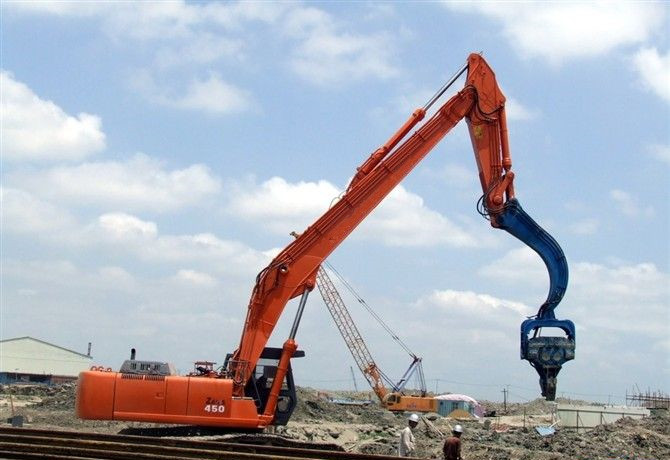 挖掘機(jī)打樁臂、打樁臂、打樁錘、挖掘機(jī)打樁臂廠家